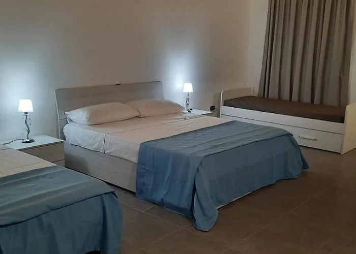 אתר קמפינג Villaggio Jonio Blu ביאנקו